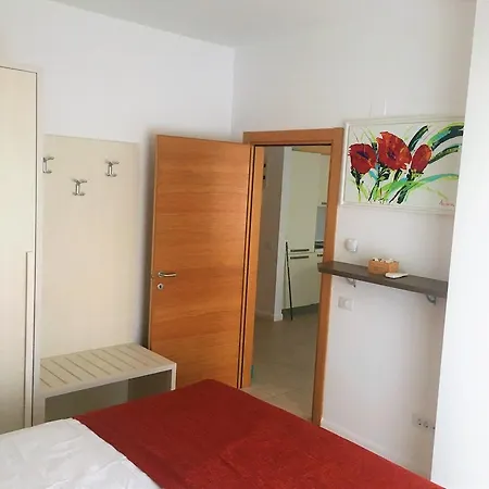 Appartamento M&m Tudor's Mamaia. Mamaia