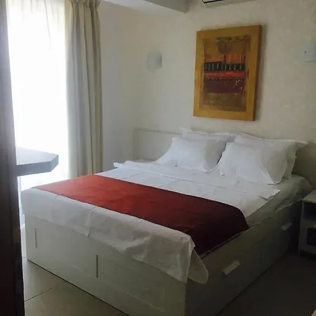 M&m Tudor's Mamaia. Appartamento Mamaia