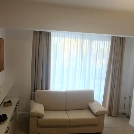 Apartment M&m Tudor's Mamaia.